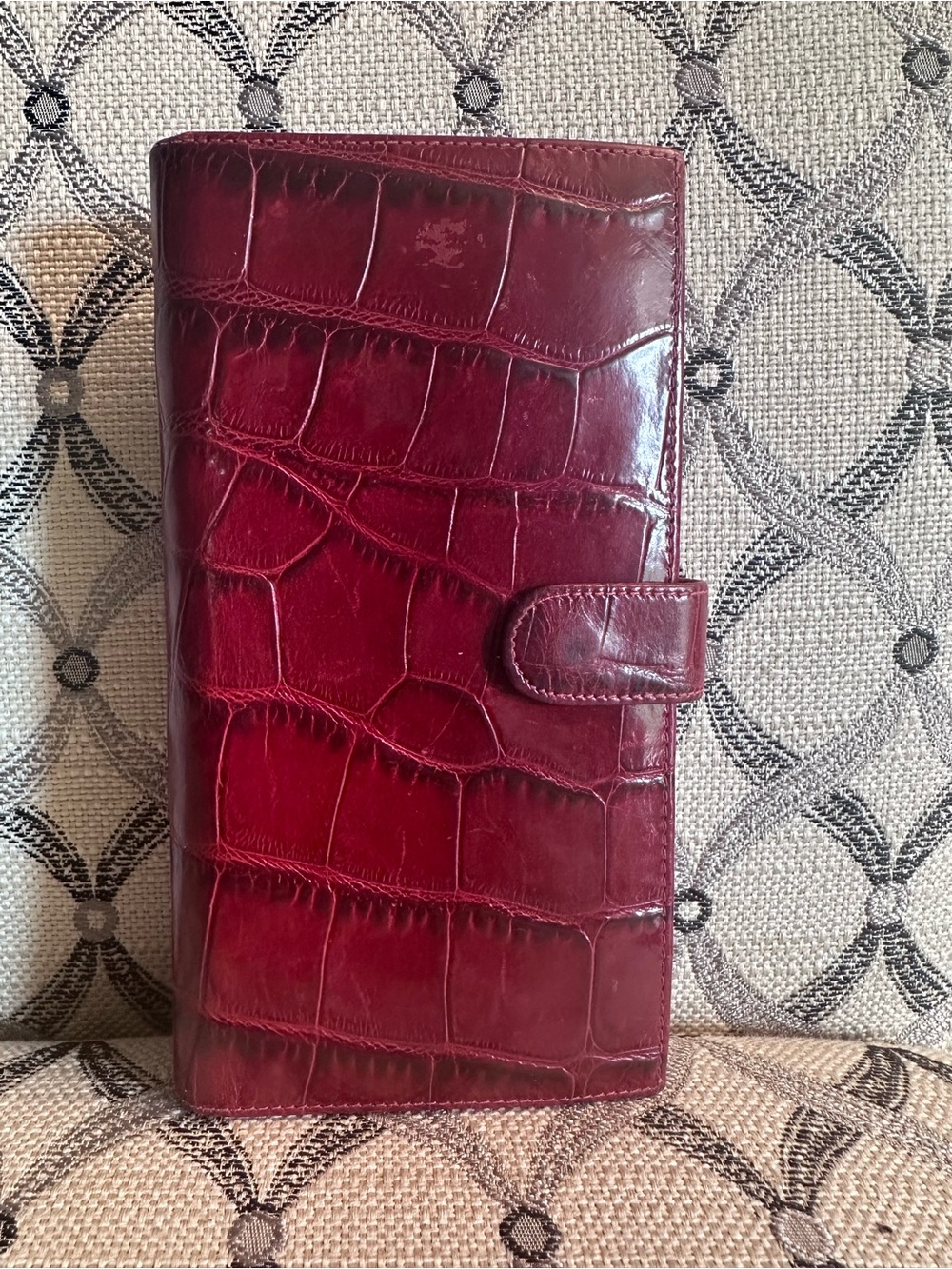 Vintage Monsac Burgundy Croc-Embossed Genuine Leather Organizer Wallet Clutch